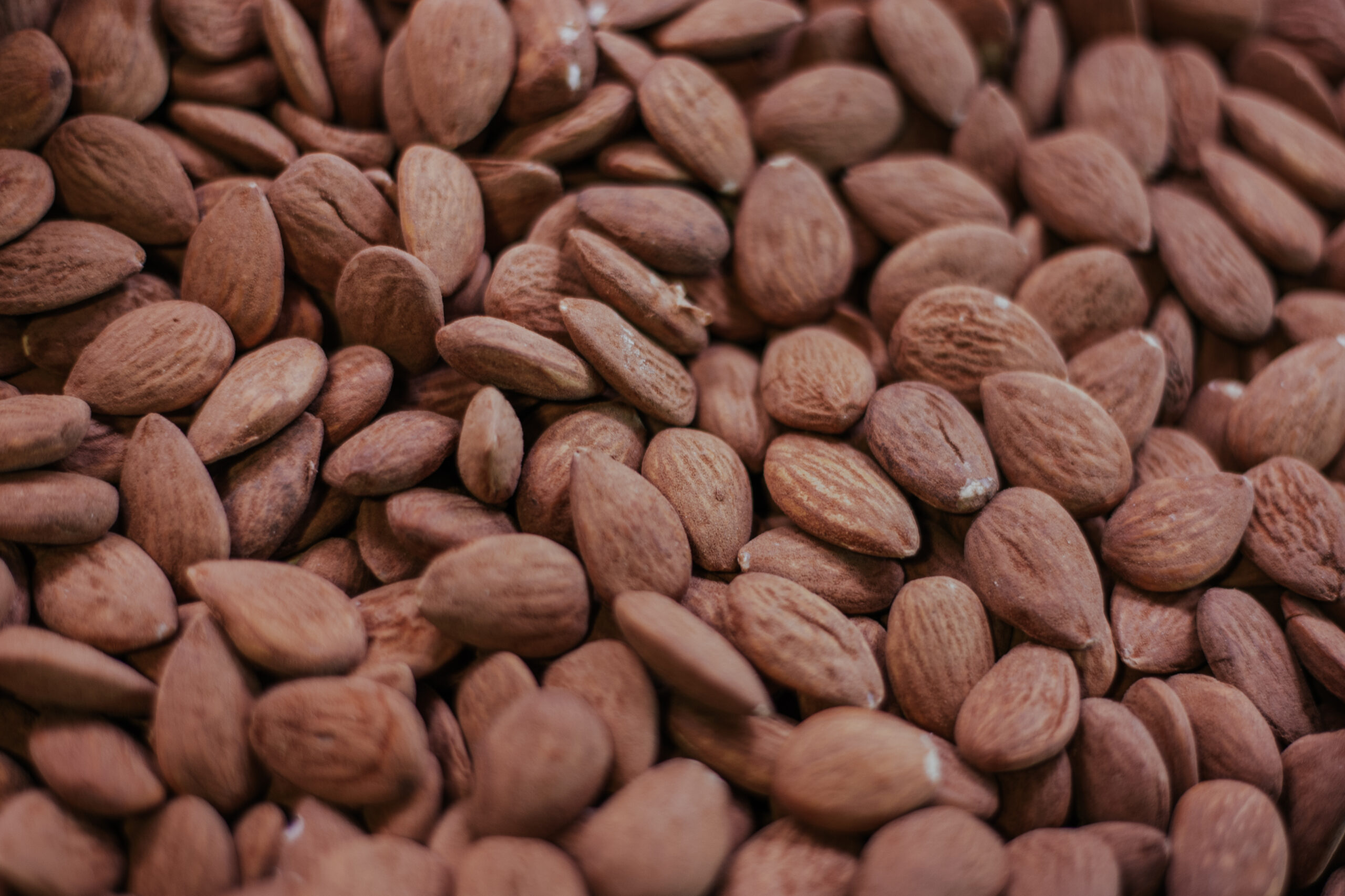pile-almonds-close-up